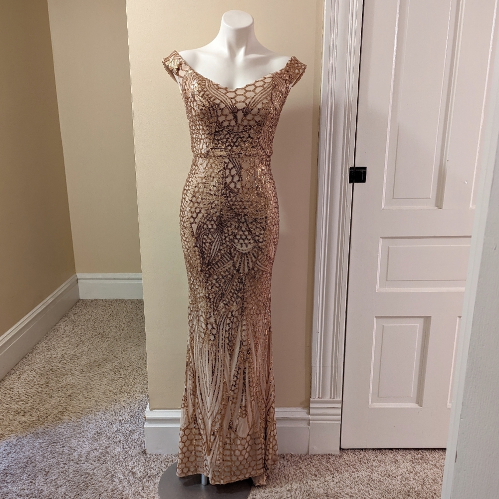 Gold sequin mermaid off the shoulder full length evening gown size small